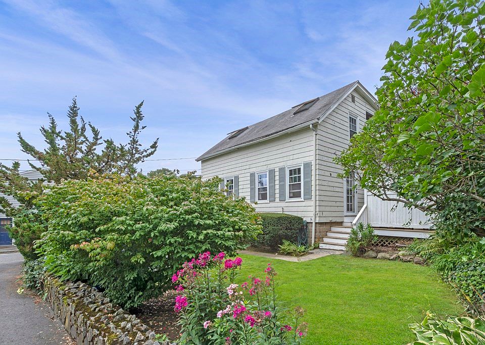 7 Cottage St, Marblehead, MA 01945 Zillow