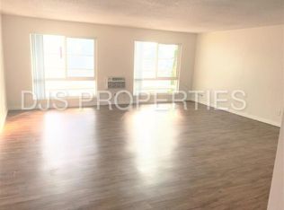 1304 Roxanne Dr APT 11, El Cajon, CA 92021