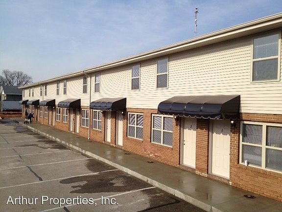 2nd image of 218 Marley Ln APT 2
