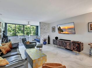 5550 Witney Dr APT 310, Delray Beach, FL 33446