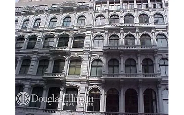 Sold by Douglas Elliman | media 26