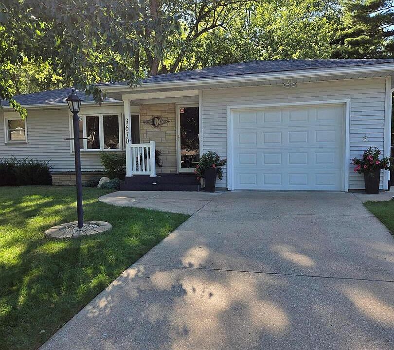 1st image of 3610 35th Ave