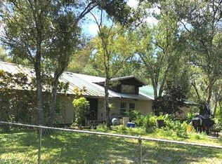 2805 Case Rd, Labelle, FL 33935