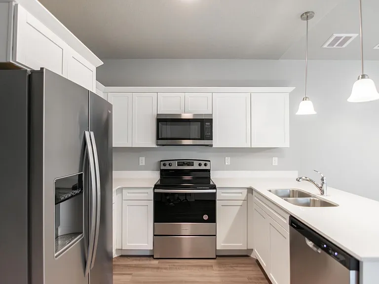 1093 N 3980 W #KK301 — Photo 4