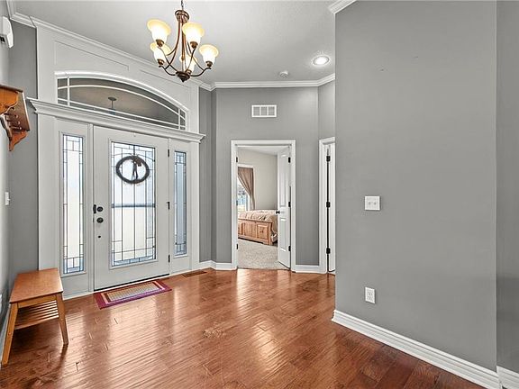 4th image of 902 Buckeye Ln