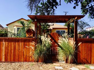 10703 Lull St, Sun Valley, CA 91352
