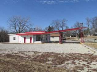 3209 S Ten Mile Dr, Jefferson City, MO 65109