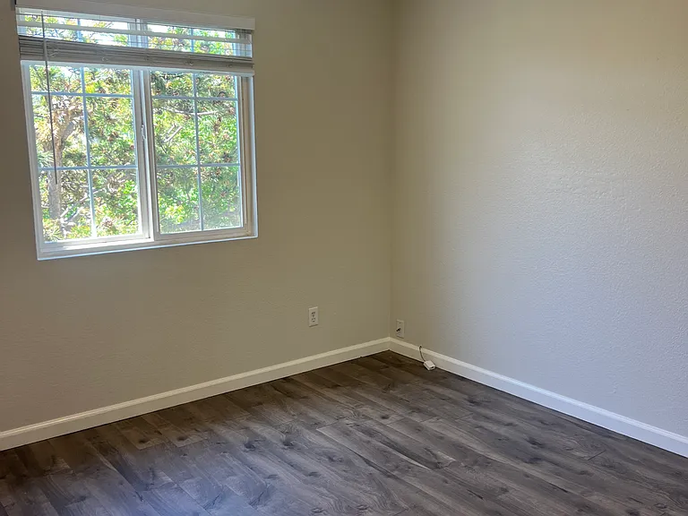 582 Mural Ln #A — Photo 18
