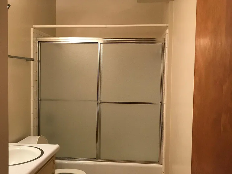 18 Tunnel Blvd — Photo 9