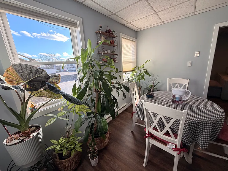 102 W State St #1 — Photo 16