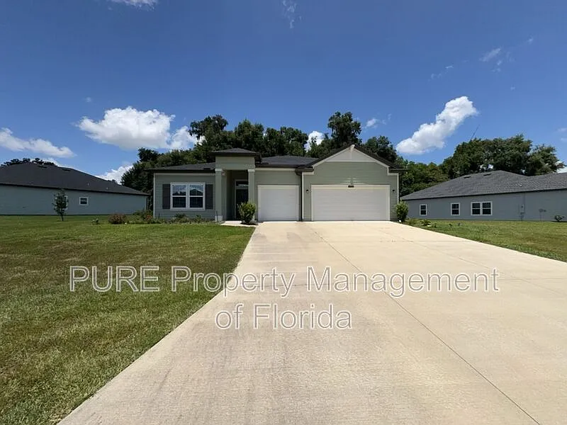 4 bed, 3.0 bath, 2692 sqft, $2,375 — Photo 1