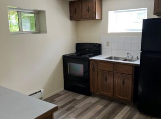 5130 44th St #B, Red Deer, AB T4N 1J1