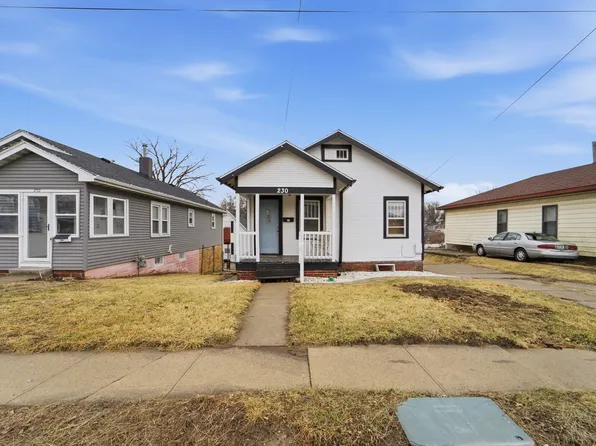 230 E 12th St N, Newton, IA 50208