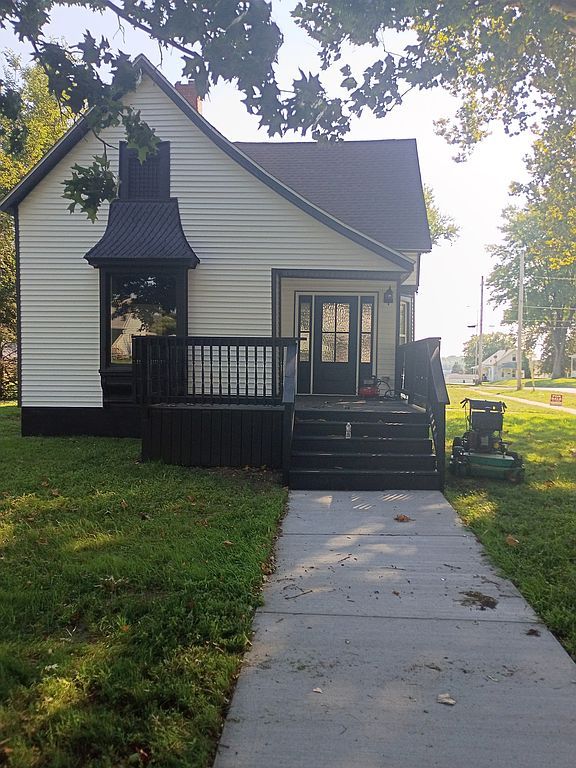 403 Wyatt Ave - Property Image