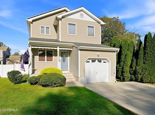 624 Mermaid Avenue, Beachwood, NJ 08722