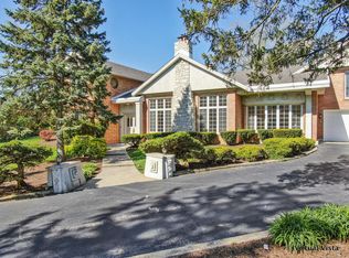 2806 Meyers Rd, Oak Brook, IL 60523