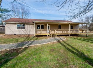 3003 Dixon Rd, Maryville, TN 37801