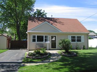 4 Spruce St, Hazlet, NJ 07730