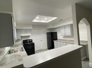 2924 Sherwood Ln, Fort Pierce, FL 34982