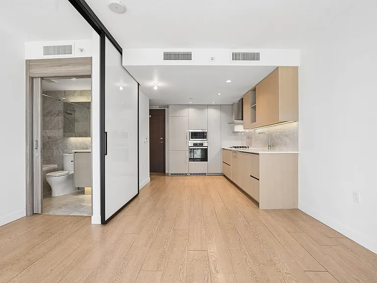 89 Nelson St #511 — Photo 14