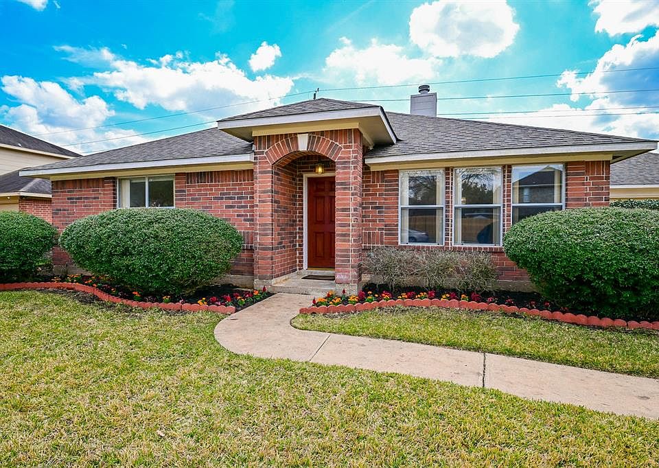 19707 River Rock Dr
