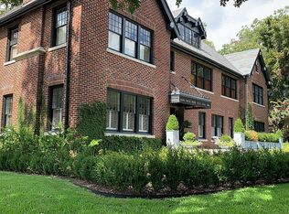 5803 Swiss Ave, Dallas, TX 75214