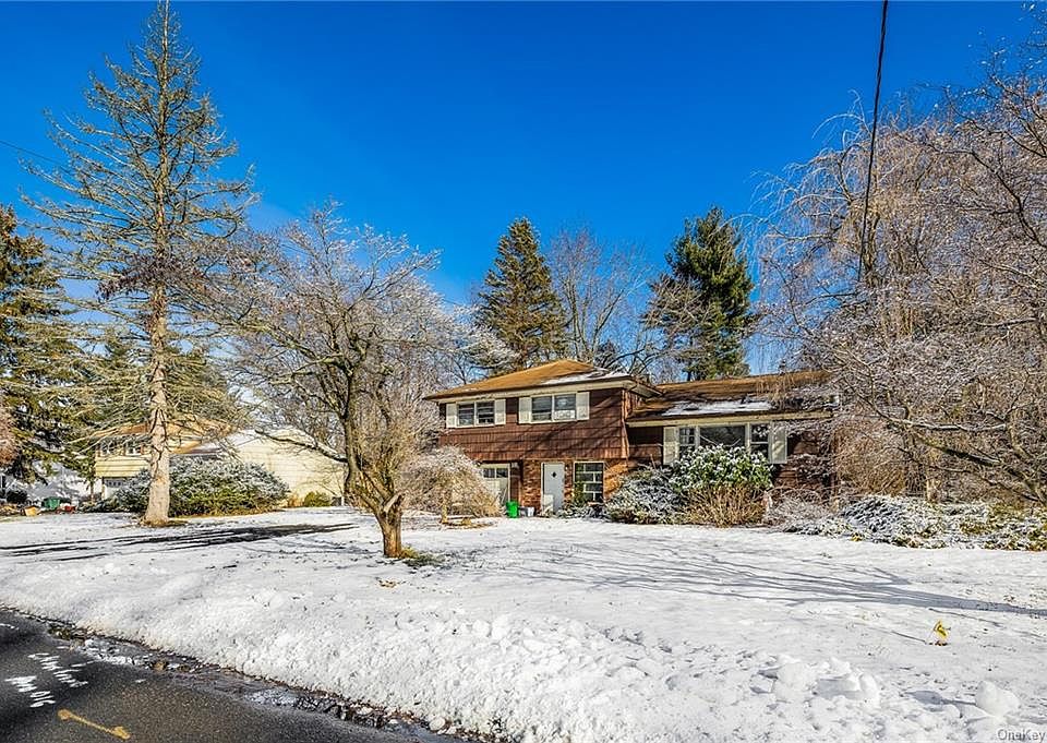 18 Barnacle Drive, Spring Valley, NY 10977 Zillow