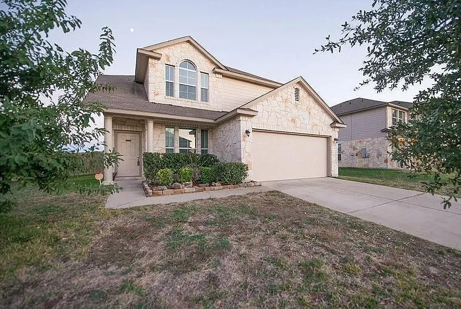 2502 Black Orchid Dr