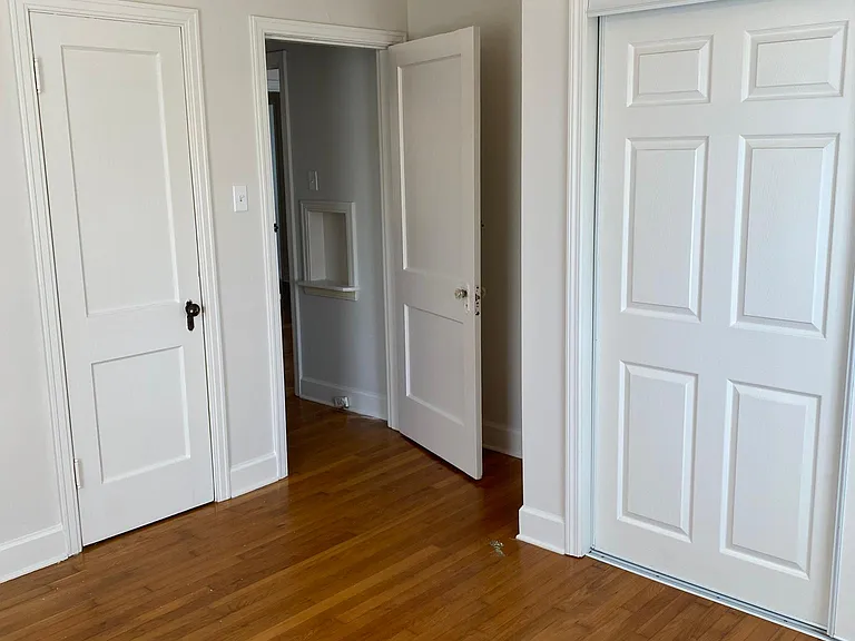 212 Walnut St — Photo 6