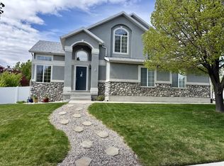 6382 S Uintah Peak Dr, Taylorsville, UT 84129