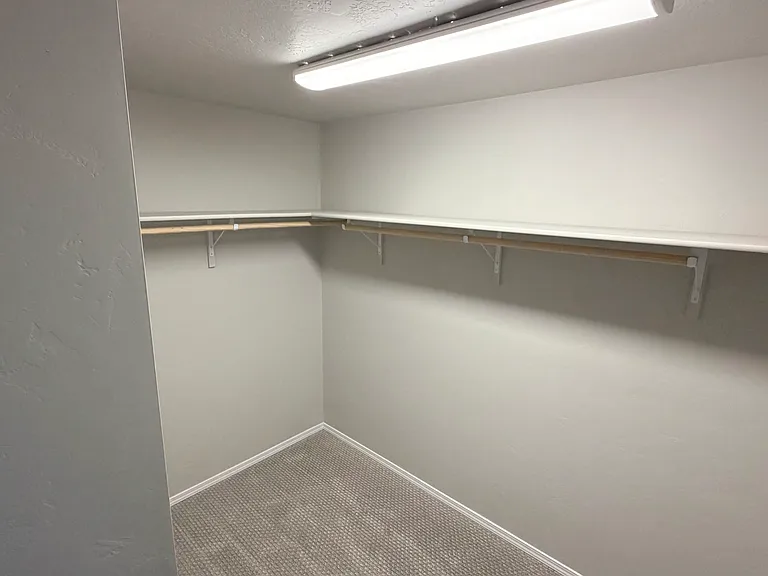 659 W Wolf Willow — Photo 15