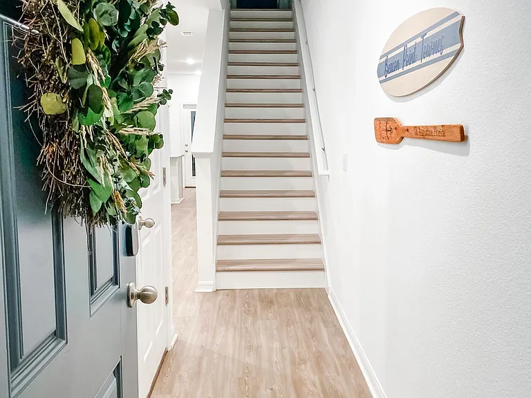 132 Palma Dr — Photo 3