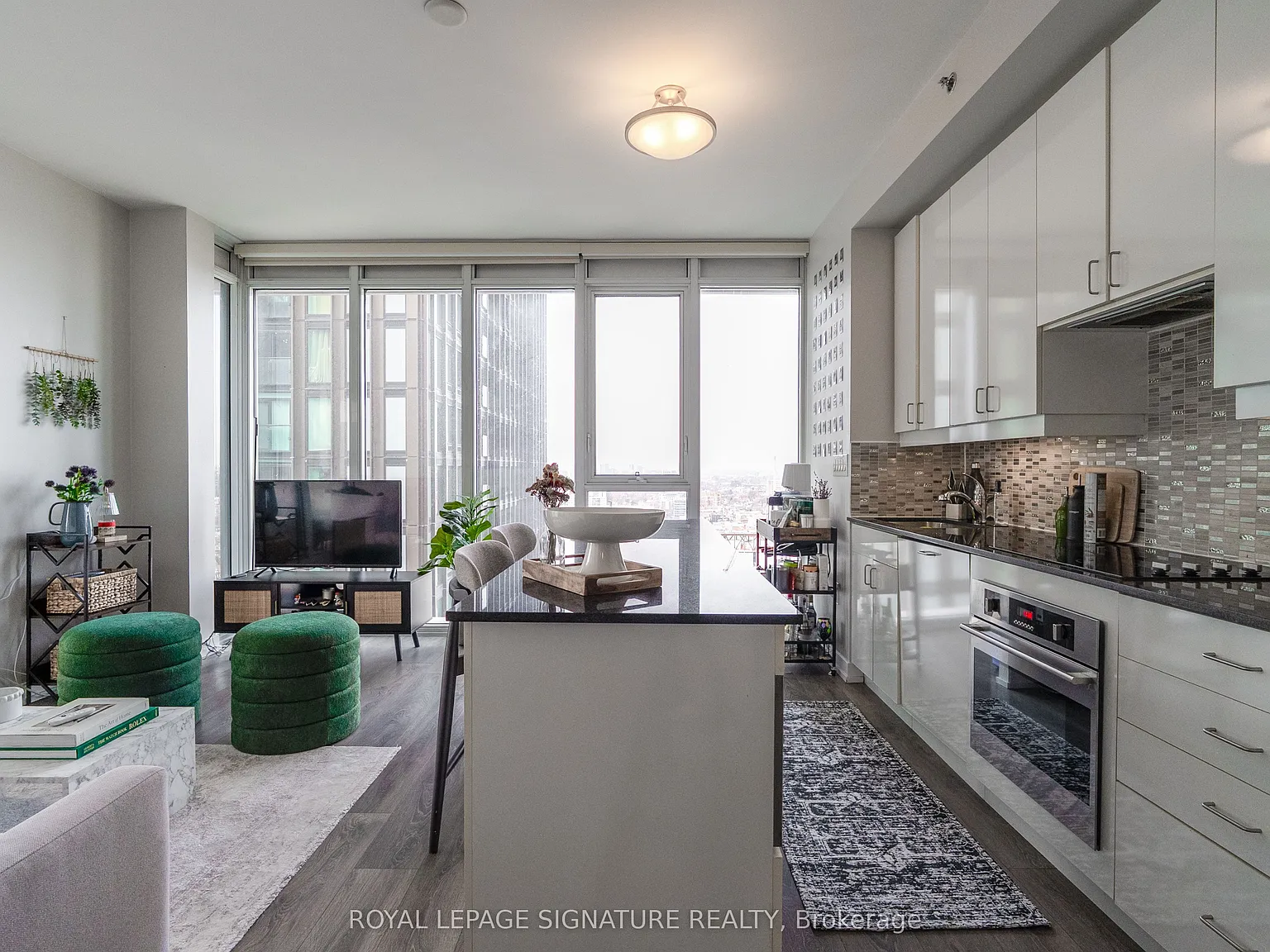 2 bed, $3,000 — Photo 4