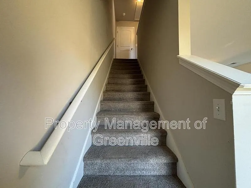 2 bed, 1.5 bath, $1,245 — Photo 3