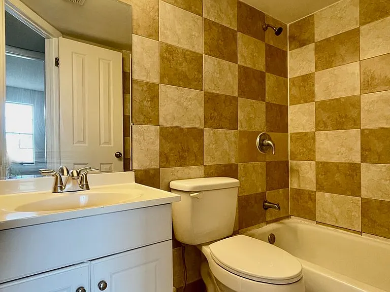 6083 S Village Cir — Photo 22