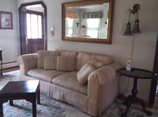 949 Wesley Ave, Huntingdon Valley, PA 19006