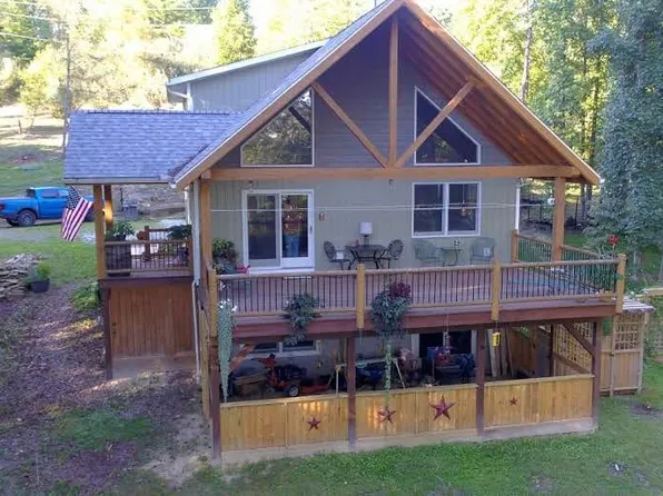 2660 Ruswil Dr, Millersburg, OH 44654