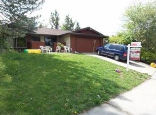 6750 Greenleaf Dr, Citrus Heights, CA 95621