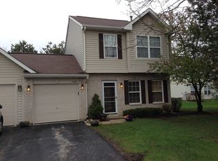 1160 N Village Dr, Round Lake Beach, IL 60073