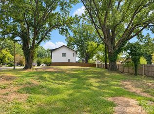4420 Castleton Rd #3, Charlotte, NC 28211