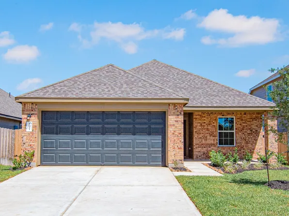 16921 Hazelnut Dr, Conroe, TX 77302