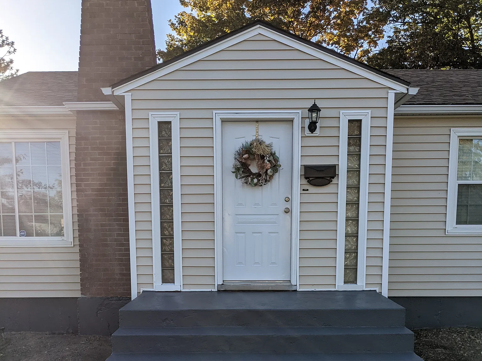 4203 N Normandie St — Photo 1