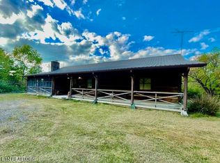 116 Old Doc Rogers Rd, Tellico Plains, TN 37385