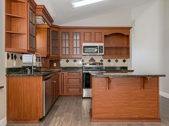 5th image of 10946 Lanesboro Ct