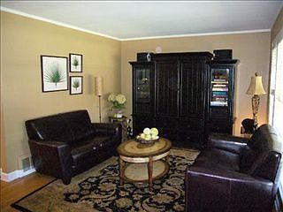 2nd image of 9909 S Turner Ave