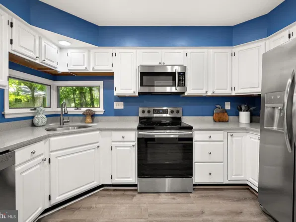 582 Ocean Pkwy, Ocean Pines, MD 21811