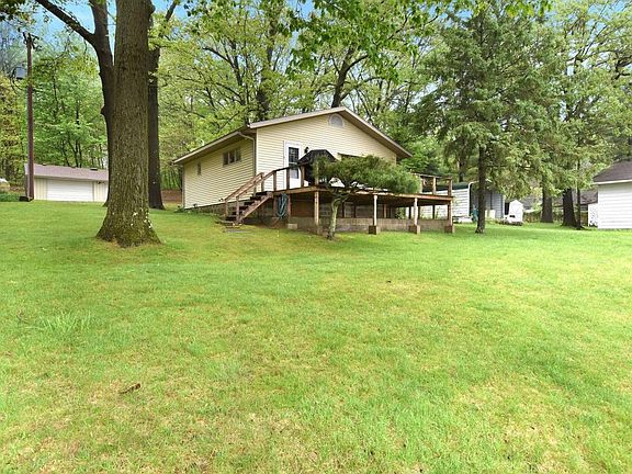 2nd image of 52763 Bay Dr