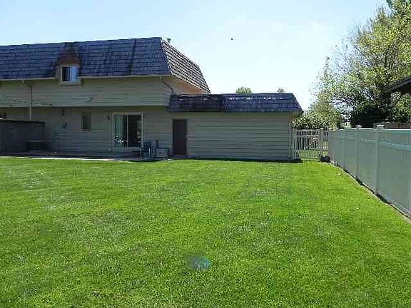 5th image of 3115 Nutmeg Ln