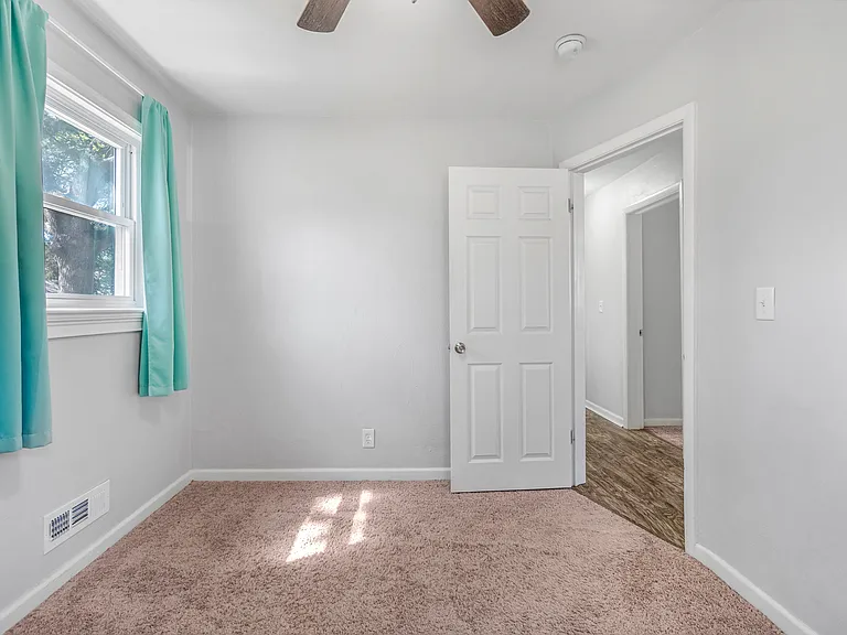 6419 Grimes Ave — Photo 19
