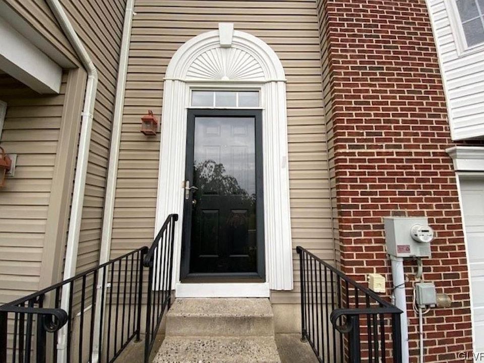 1st image of 5607 Spring Ridge Dr W